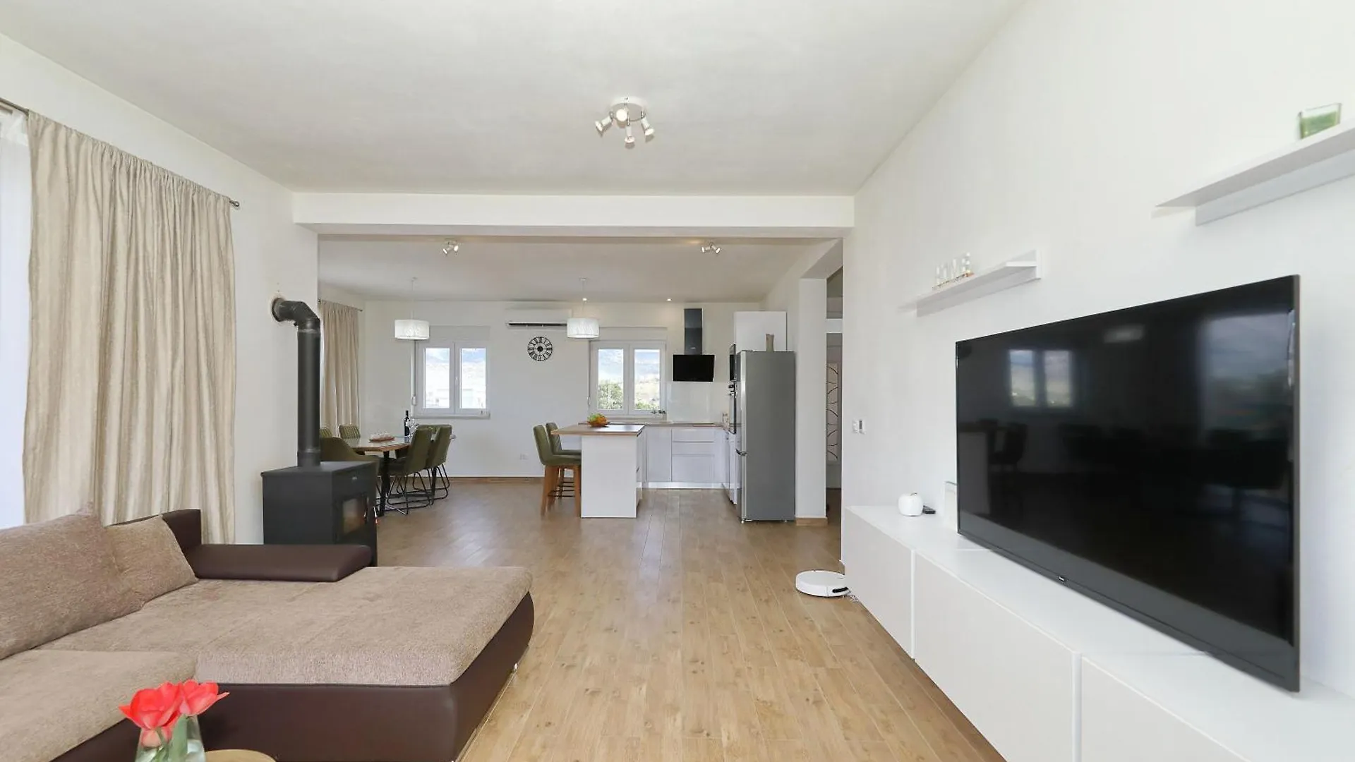 Temida Apartment Rovanjska 0*,  Croatia